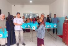 Rogojampi Berbagi! Dapur SPPG #005 Tebar Sembako dan Takjil, Warga Sambut Antusias